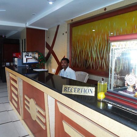 Psr Otel Tirupati Dış mekan fotoğraf