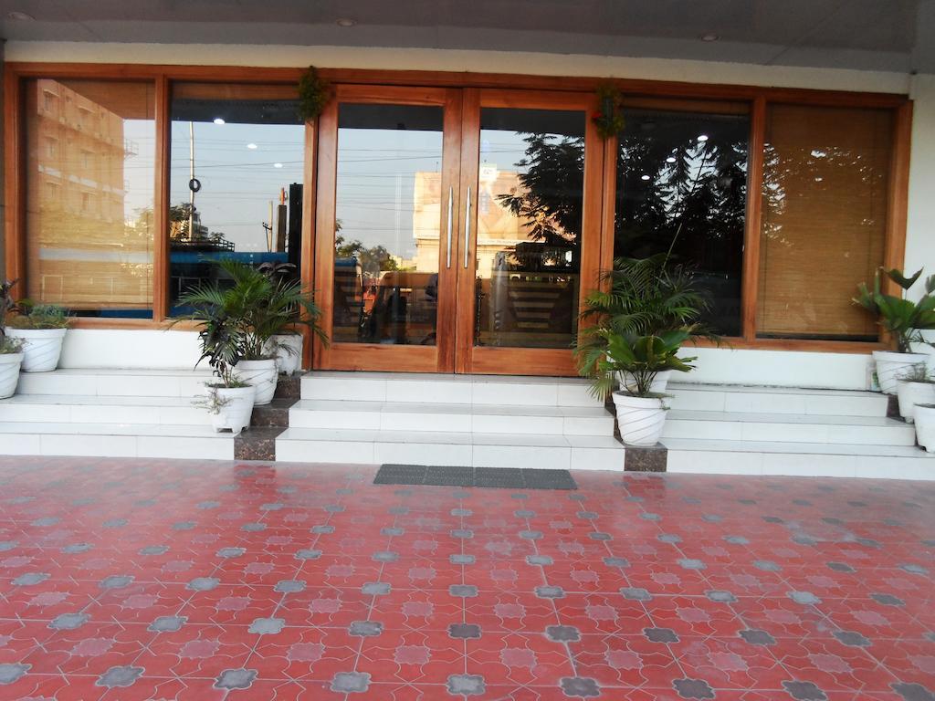 Psr Otel Tirupati Dış mekan fotoğraf